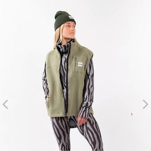 Eivy Lumberjackie Sherpa Vest - Faded Oak size small (US)